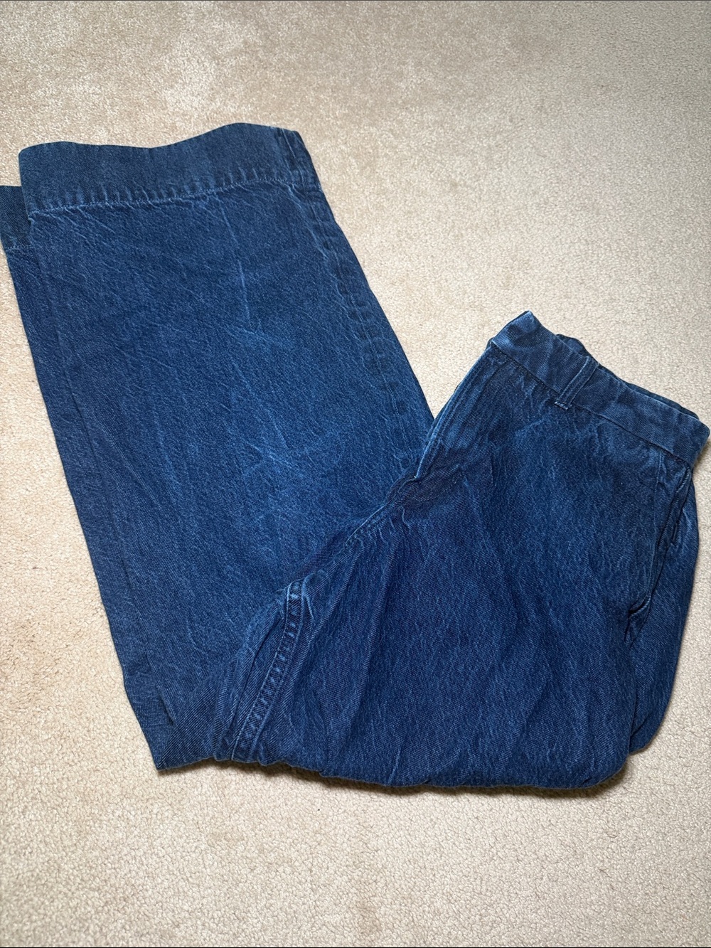 Abercrombie & Fitch Women's Relaxed Dark Blue Denim Jeans curve love trouser den